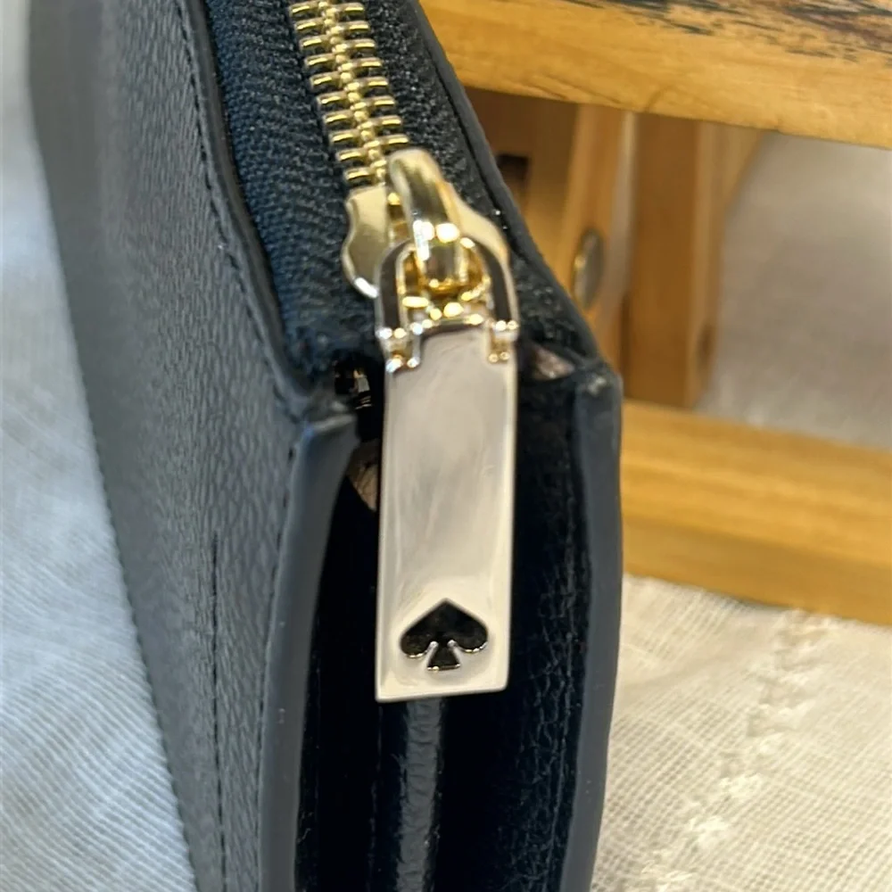NWOT Kate Spade leather large wallet